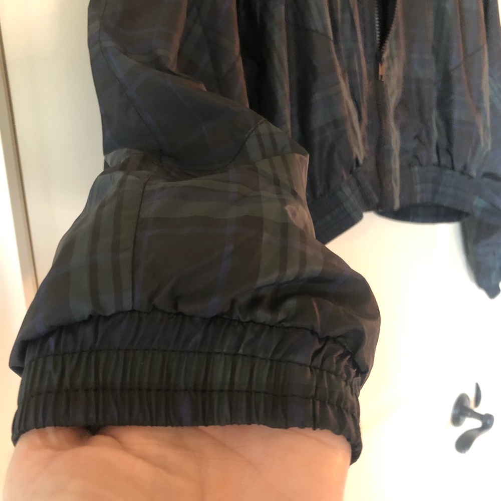 Wild Fable Plaid Full Zip Front Cropped Windbreaker Jacket Size XL - Picture 4 of 6